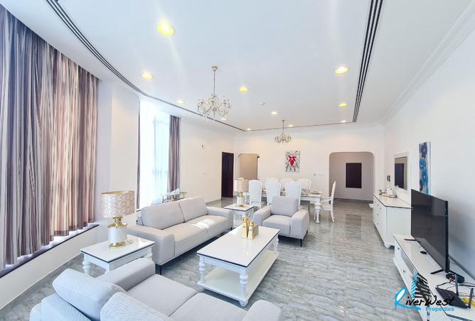 963424 - Property Image 2