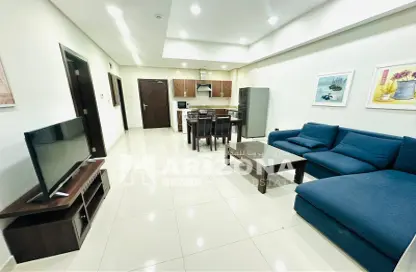 Apartment - 1 Bedroom - 2 Bathrooms for rent in Al Juffair - Capital Governorate