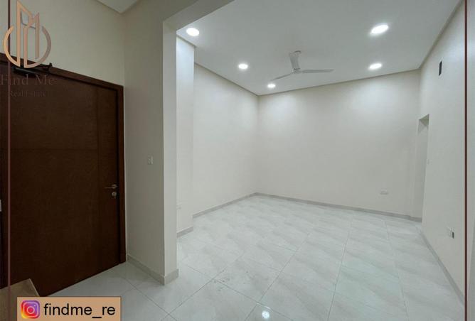 966322 - Property Main Image