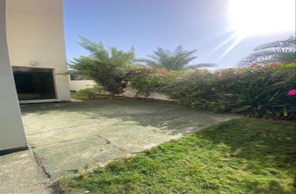 Villa - 4 Bedrooms - 5 Bathrooms for rent in Janabiya - Northern Governorate