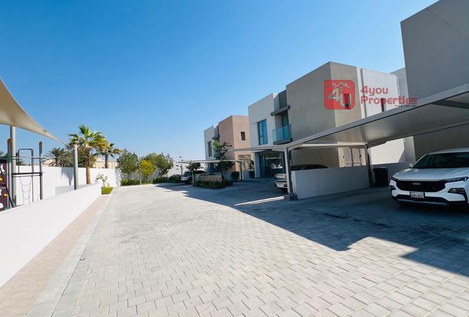 974929 - Property Image 2