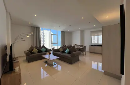 Apartment - 2 Bedrooms - 3 Bathrooms for rent in Al Juffair - Capital Governorate
