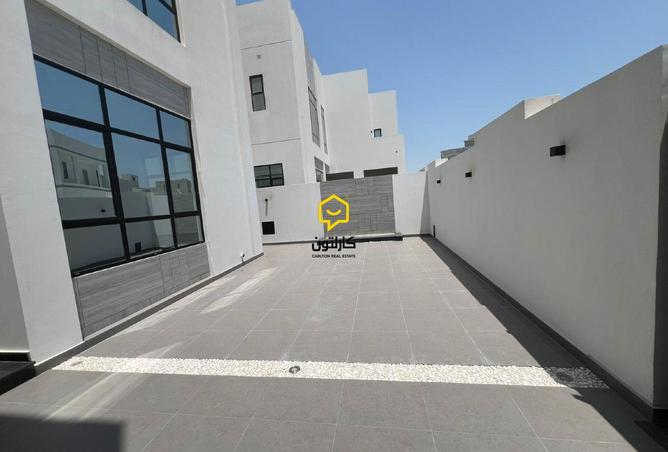 940119 - Property Image 2