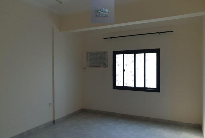 975271 - Property Image 3