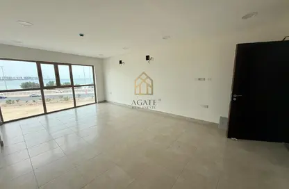 Apartment - 2 Bedrooms - 2 Bathrooms for rent in Galali - Muharraq Governorate