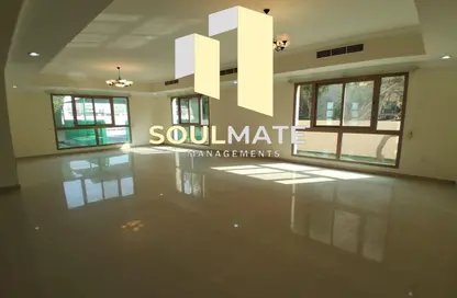 فيلا - 4 غرف نوم - 4 حمامات للايجار في الجنبية - المحافظة الشمالية