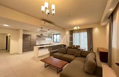 شقة - 2 غرف نوم - 2 حمامات للايجار في سار - المحافظة الشمالية