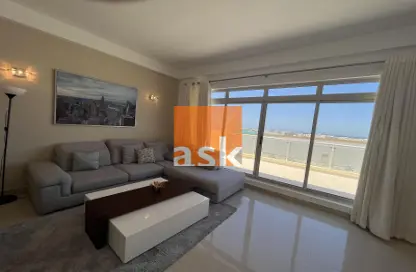Living Room image for: Apartment - 2 Bedrooms - 2 Bathrooms for rent in Al Marsa Floating City - Amwaj Islands - Muharraq Governorate, Image 1