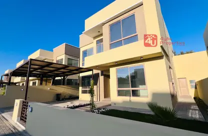 Villa - 4 Bedrooms - 5 Bathrooms for rent in Janabiya - Northern Governorate