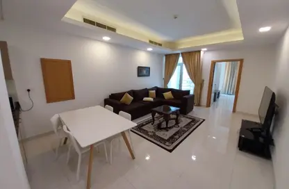 Apartment - 1 Bedroom - 2 Bathrooms for rent in Al Juffair - Capital Governorate