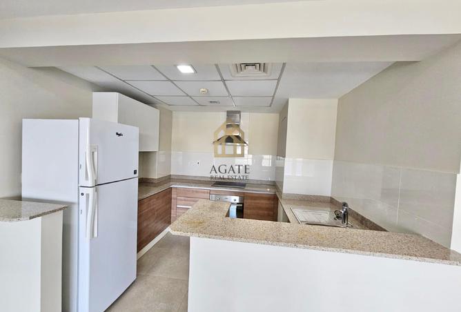 950989 - Property Image 2