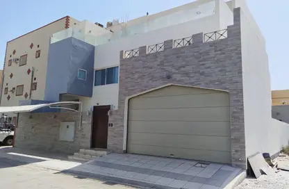 Villa - 7+ Bedrooms - 7+ Bathrooms for sale in Karrana - Northern Governorate