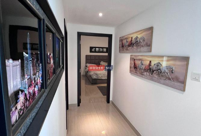 982952 - Property Image 2