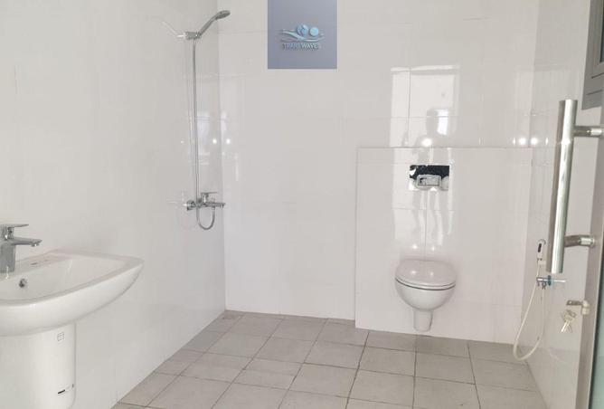 975998 - Property Image 3