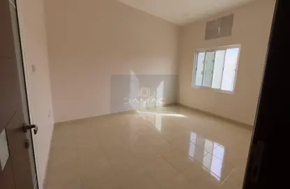 شقة - 2 غرف نوم - 2 حمامات للايجار في توبلي - المحافظة الوسطى