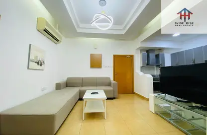 Apartment - 2 Bedrooms - 2 Bathrooms for rent in Zinj - Manama - Capital Governorate