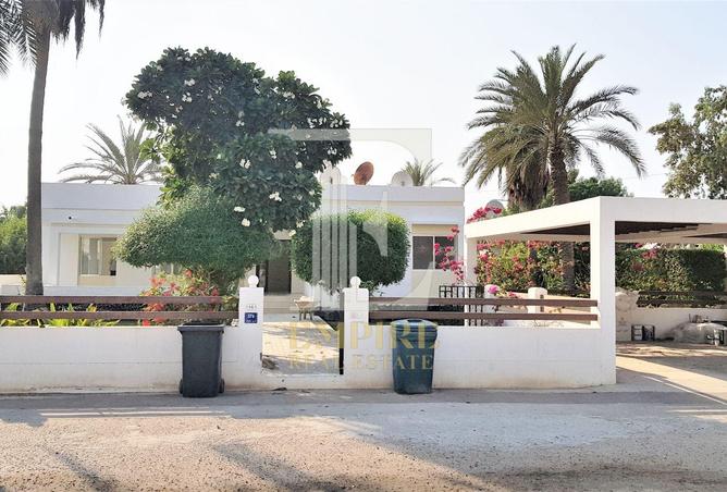 958760 - Property Main Image