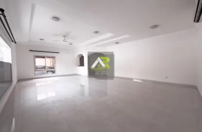 Villa - 3 Bedrooms - 3 Bathrooms for rent in Hamala - Northern Governorate