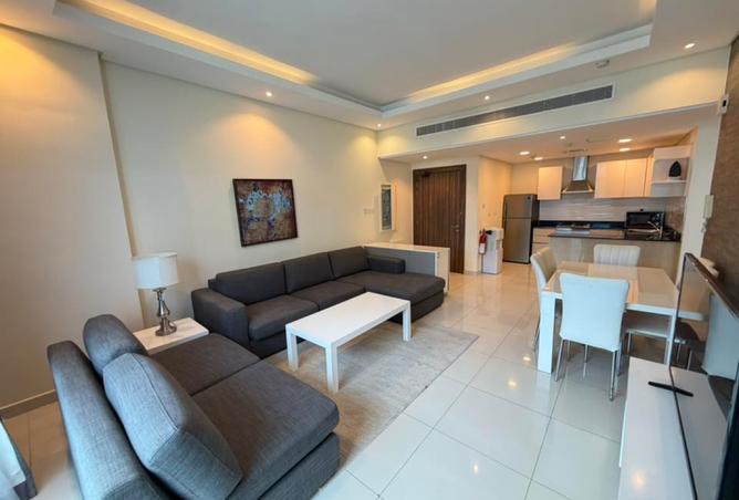 982511 - Property Image 2