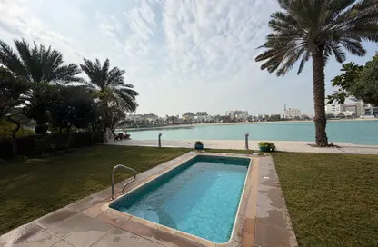 فيلا - 6 غرف نوم - 7 حمامات للايجار في جزيرة تالا - أمواج - المحرق