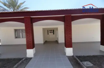 Outdoor House image for: Villa - 3 Bedrooms - 3 Bathrooms for rent in A'Ali - Central Governorate, Image 1