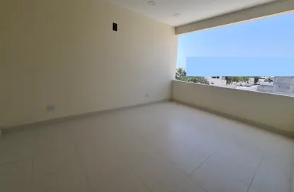 Villa - 3 Bedrooms - 4 Bathrooms for rent in Janabiya - Northern Governorate