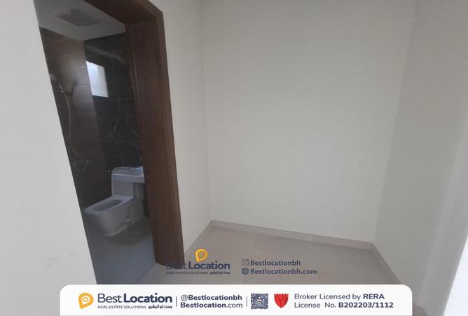 908783 - Property Image 2