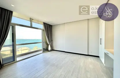 Apartment - 3 Bedrooms - 5 Bathrooms for sale in Reef Island - Capital Governorate