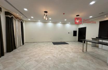 Apartment - 2 Bedrooms - 2 Bathrooms for rent in Saar - Northern Governorate