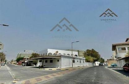 Villa - 5 Bedrooms - 7+ Bathrooms for rent in West Riffa - Riffa - Southern Governorate