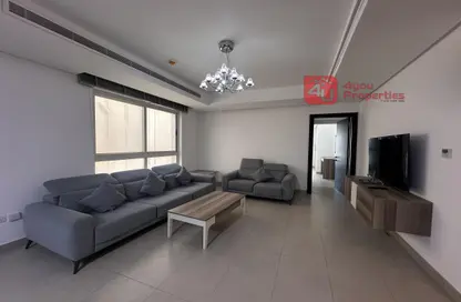 Apartment - 2 Bedrooms - 2 Bathrooms for rent in Karbabad - Manama - Capital Governorate
