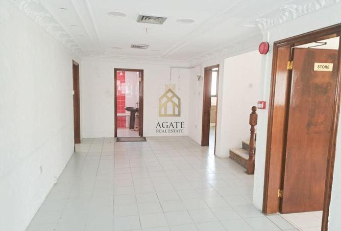 979989 - Property Image 3