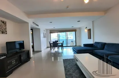 Living / Dining Room image for: Apartment - 1 Bedroom - 1 Bathroom for rent in Tala Island - Amwaj Islands - Muharraq Governorate, Image 1
