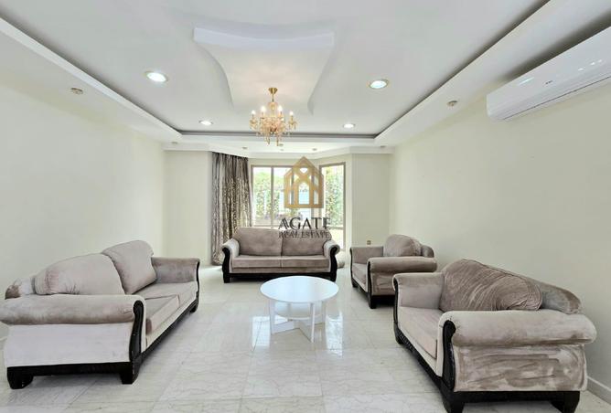962152 - Property Image 3