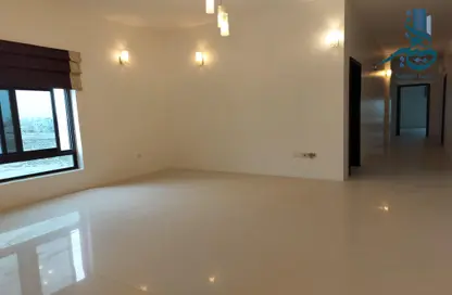Apartment - 3 Bedrooms - 3 Bathrooms for rent in Janabiya - Northern Governorate