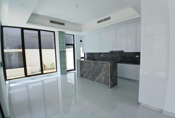953934 - Property Image 3