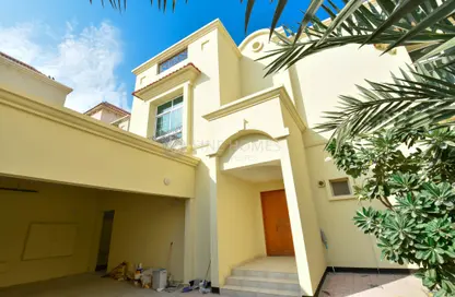 Outdoor House image for: Villa - 4 Bedrooms - 4 Bathrooms for rent in Busaiteen - Muharraq Governorate, Image 1