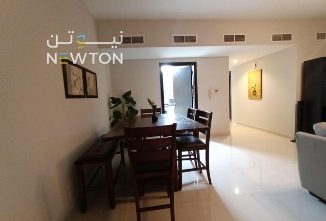 989441 - Property Image 3