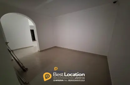 Apartment - 2 Bedrooms - 2 Bathrooms for rent in Salmaniya - Manama - Capital Governorate