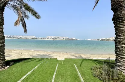 Water View image for: Villa - 6 Bedrooms - 7 Bathrooms for rent in Saraya al Bahar - Amwaj Islands - Muharraq Governorate, Image 1