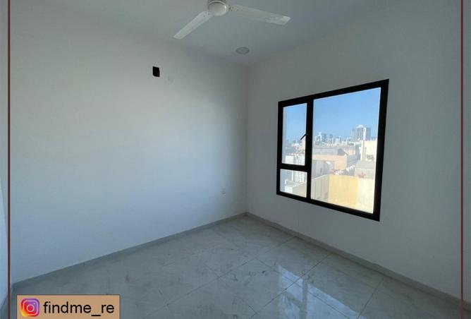 966540 - Property Image 3