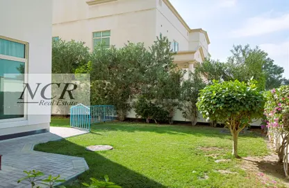 Garden image for: Villa - 5 Bedrooms - 5 Bathrooms for rent in Jannusan - Northern Governorate, Image 1