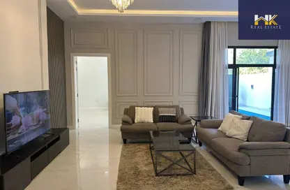 فيلا - 4 غرف نوم - 5 حمامات للايجار في قلالي - المحرق