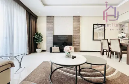 Apartment - 2 Bedrooms - 2 Bathrooms for rent in Al Juffair - Capital Governorate