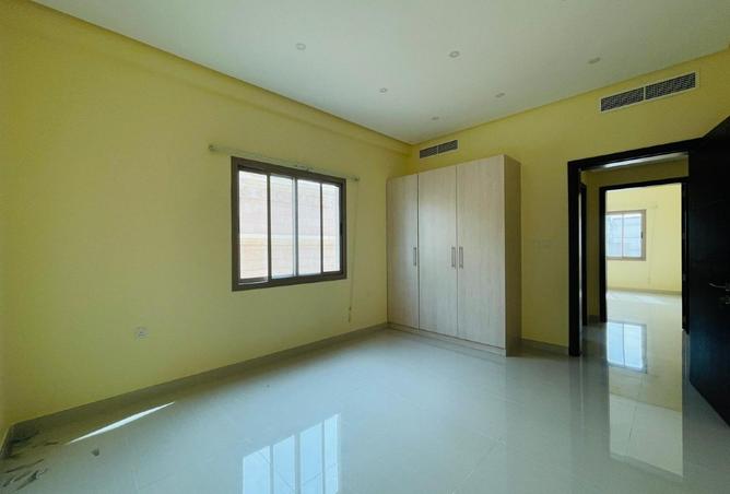 972469 - Property Image 3