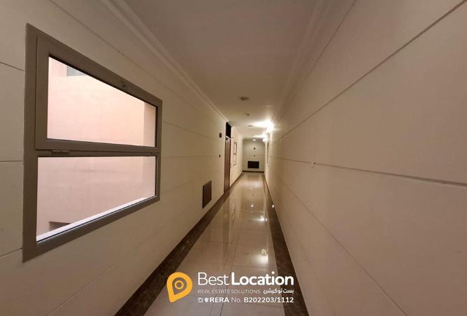 939418 - Property Image 2