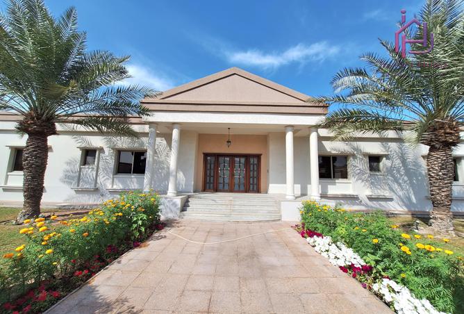 957972 - Property Image 2