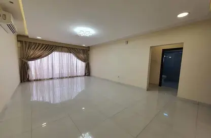 Apartment - 2 Bedrooms - 2 Bathrooms for rent in Hidd - Muharraq Governorate