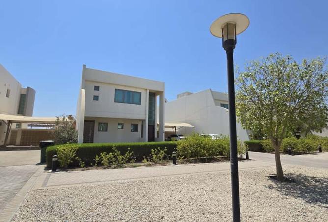 965173 - Property Image 3