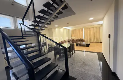 Apartment - 2 Bedrooms - 2 Bathrooms for rent in Al Juffair - Capital Governorate